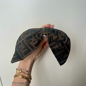 Fendi bow hair clip